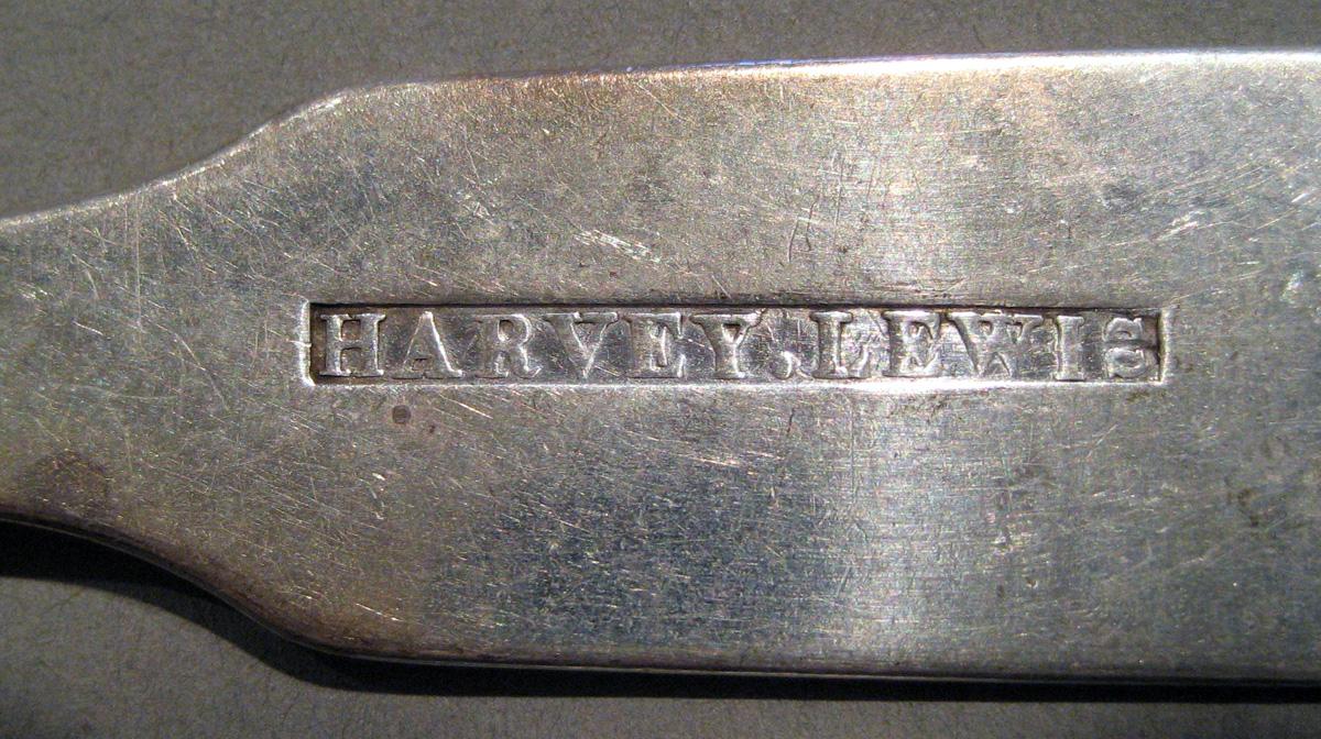 1998.0004.497 Silver Spoon mark