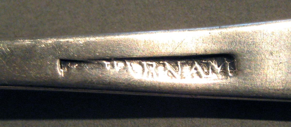 1998.0004.498 Silver Spoon mark