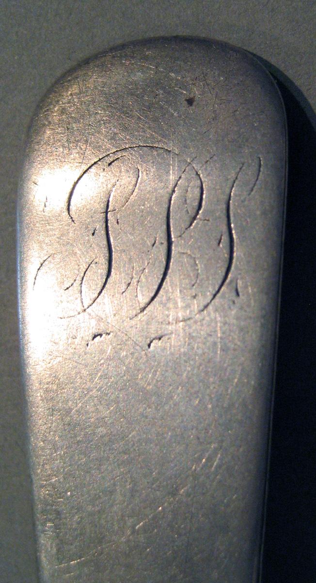 1998.0004.499.001 Silver Spoon engraving