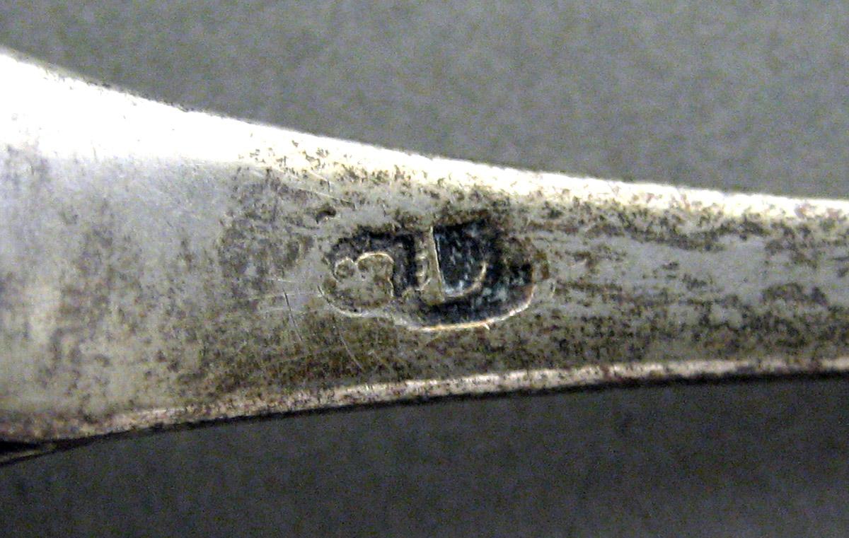 2006.0006.008 Silver Spoon mark