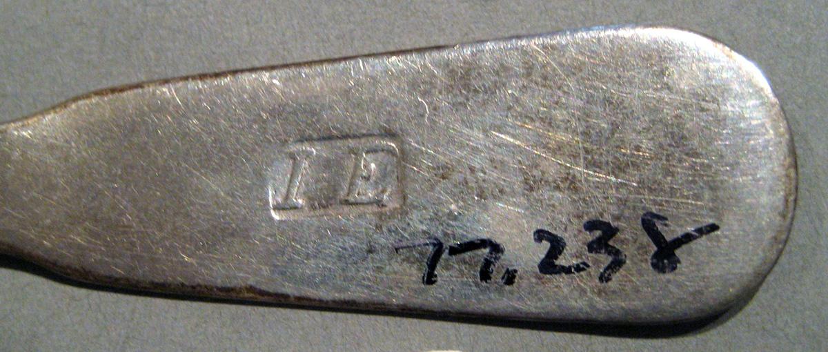 1998.0004.501 Silver Spoon mark
