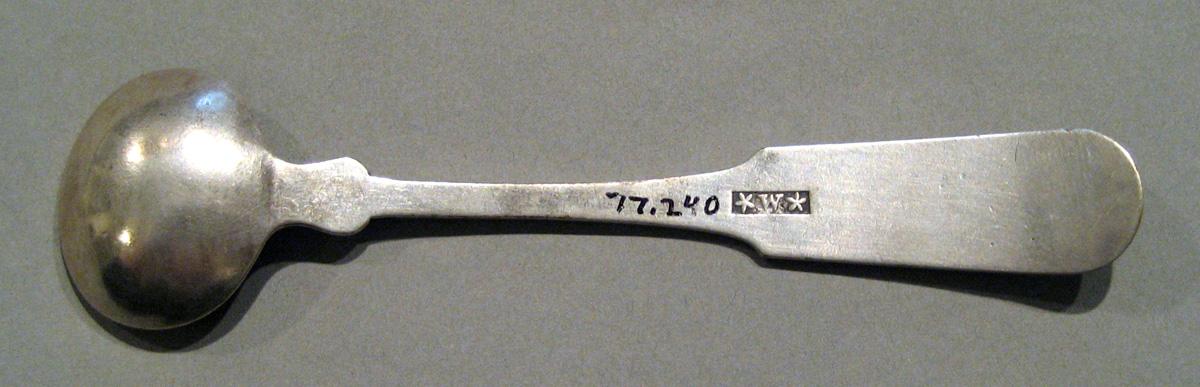 1998.0004.503 Silver Spoon underside