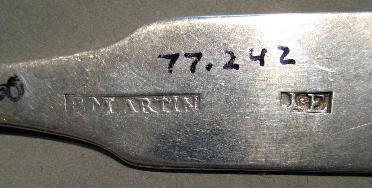 1998.0004.505.002 Silver Spoon marks