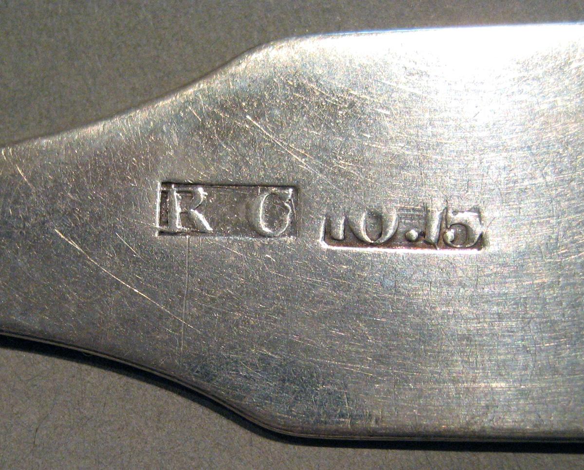 1998.0004.507.002 Silver Spoon mark