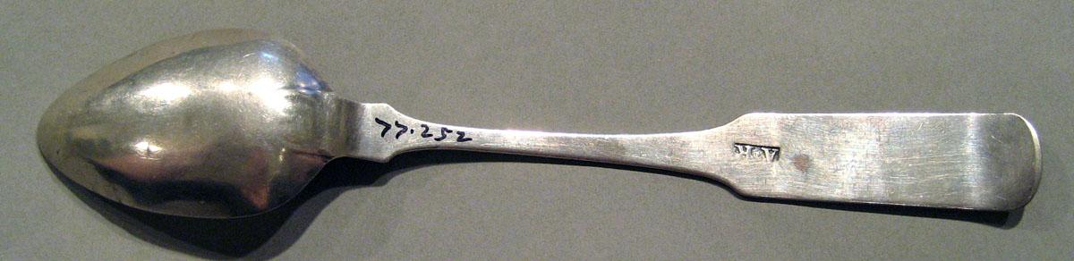 1998.0004.515 Silver Spoon underside