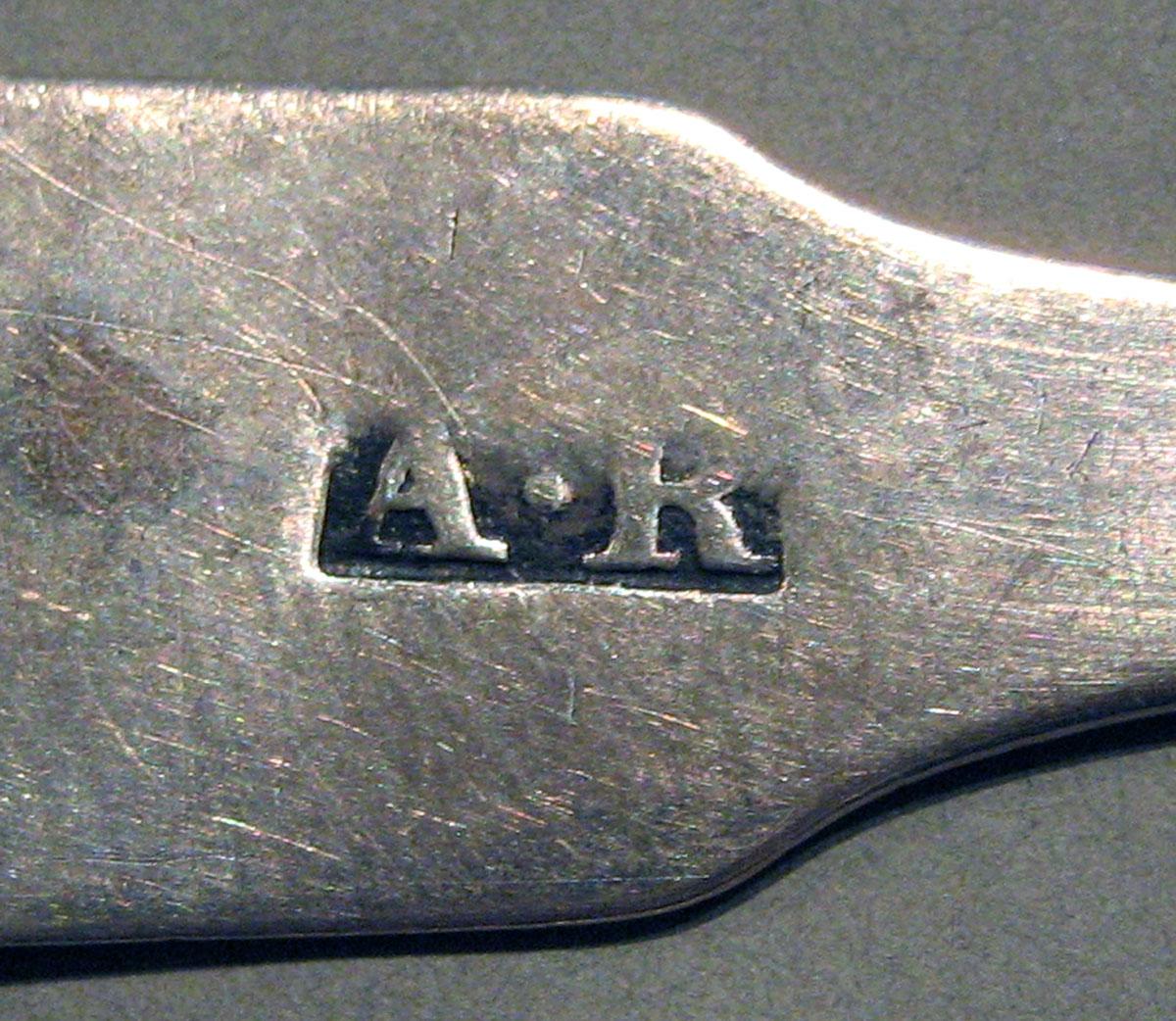 1998.0004.515 Silver Spoon mark