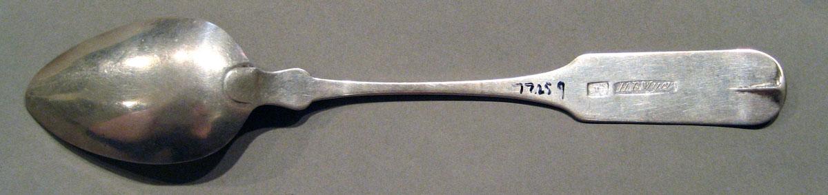 1998.0004.522 Silver Spoon underside