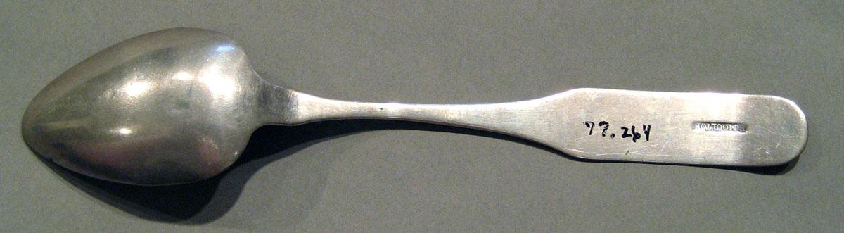 1998.0004.527 Silver Spoon underside