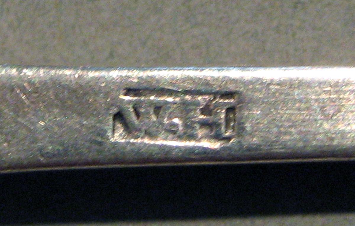 1998.0004.532 Silver Spoon mark