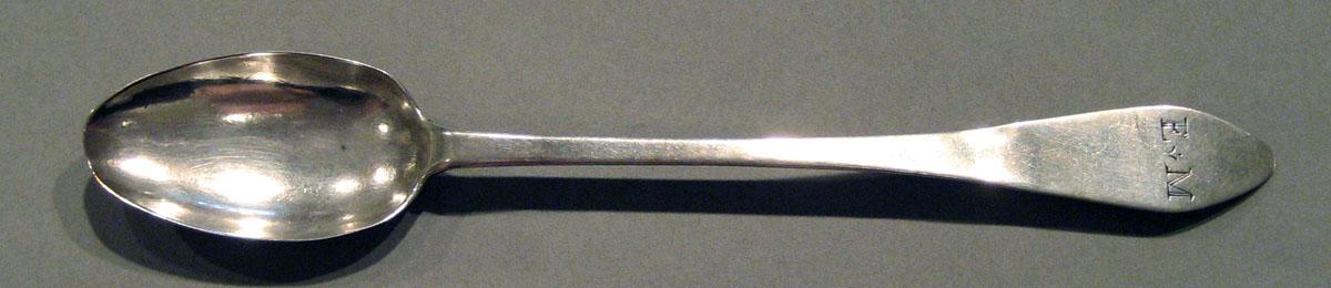 1998.0004.533 Silver Spoon upper surface