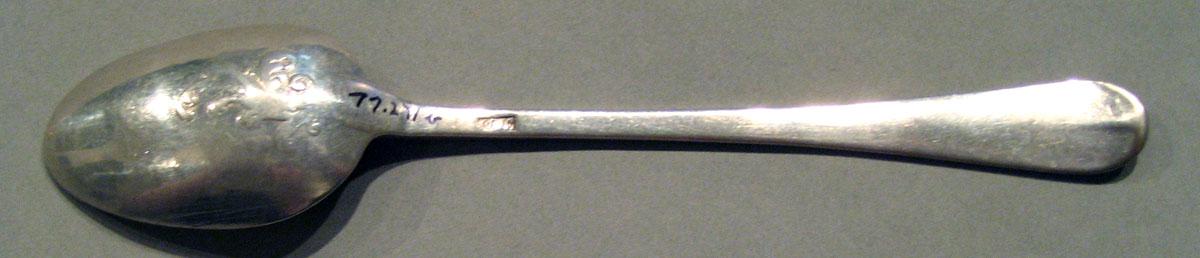 1998.0004.534.002 Silver Spoon underside