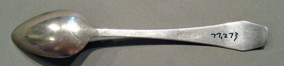 1998.0004.536 Silver Spoon underside