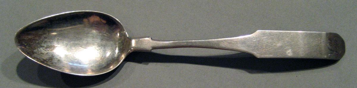 1998.0004.538.001 Silver Spoon upper surface