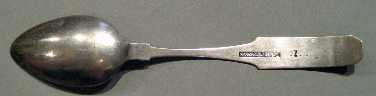 1998.0004.538.002 Silver Spoon underside