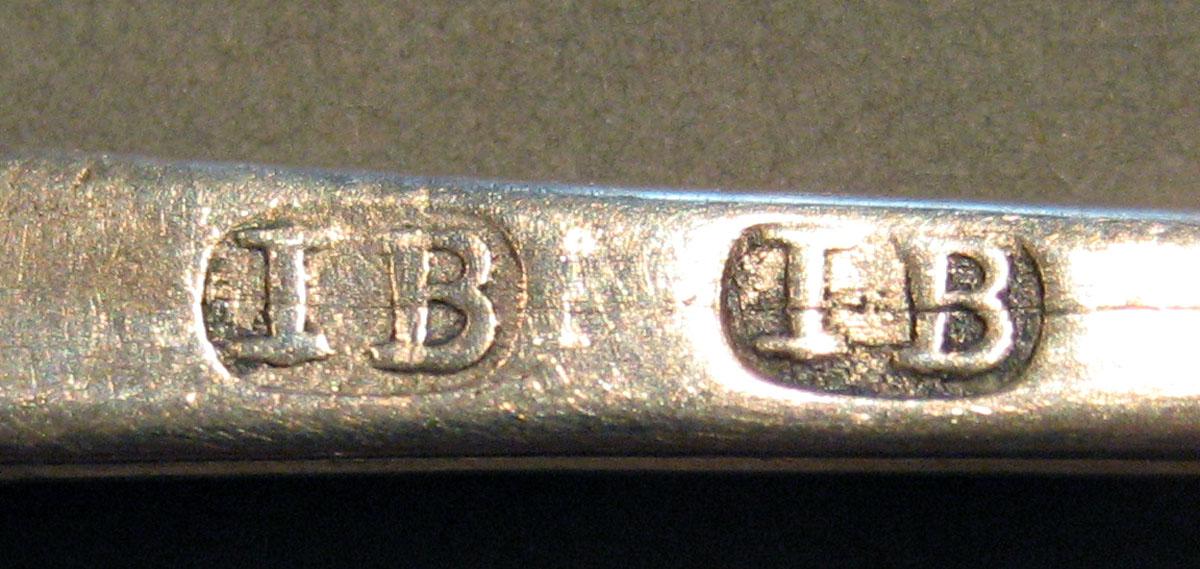 1998.0004.547 Silver Spoon mark