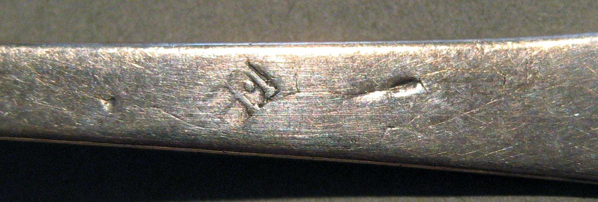 1998.0004.548 Silver Spoon mark