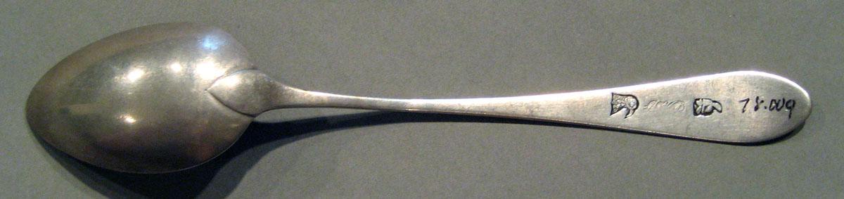 1998.0004.553 Silver Spoon underside