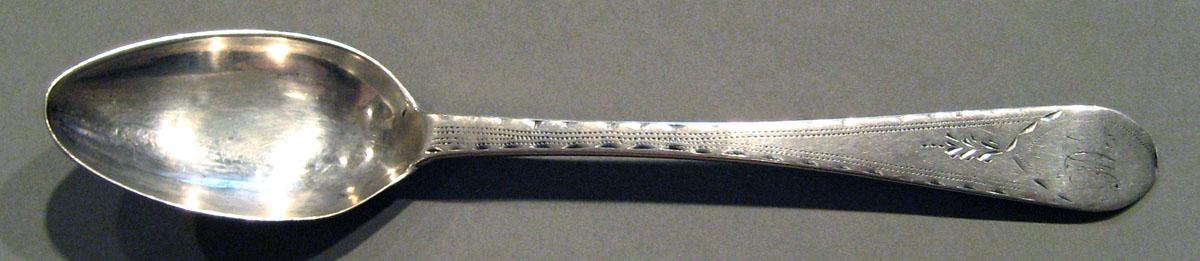 1998.0004.557 Silver Spoon upper surface