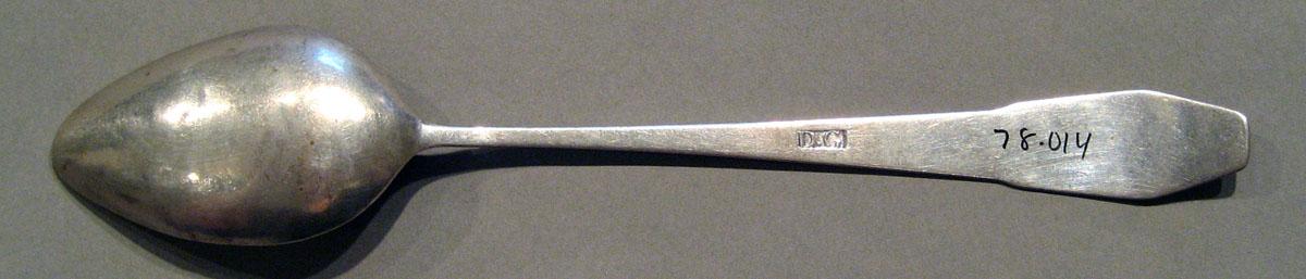 1998.0004.558.001 Silver Spoon underside