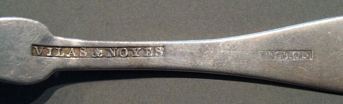 1998.0004.560.002 Silver Spoon marks