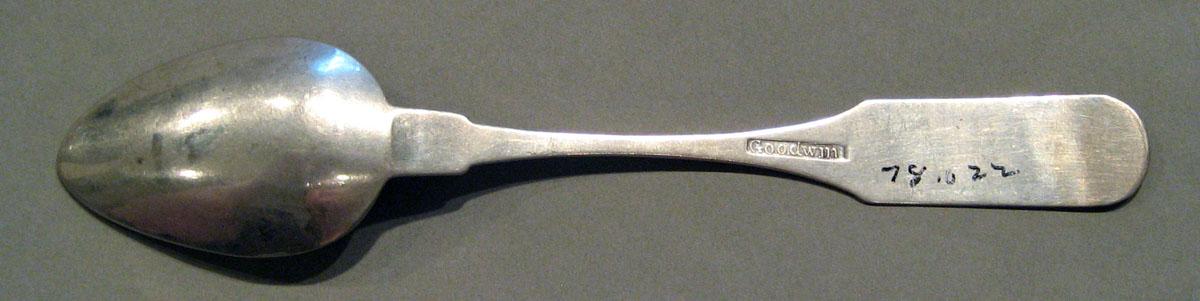 1998.0004.565 Silver Spoon underside