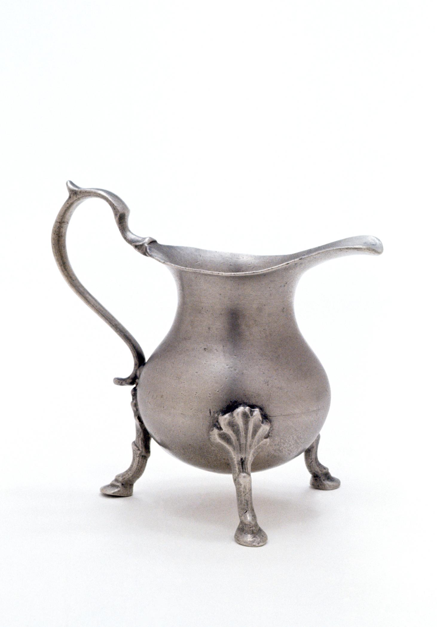 1958.0654 Pewter pitcher