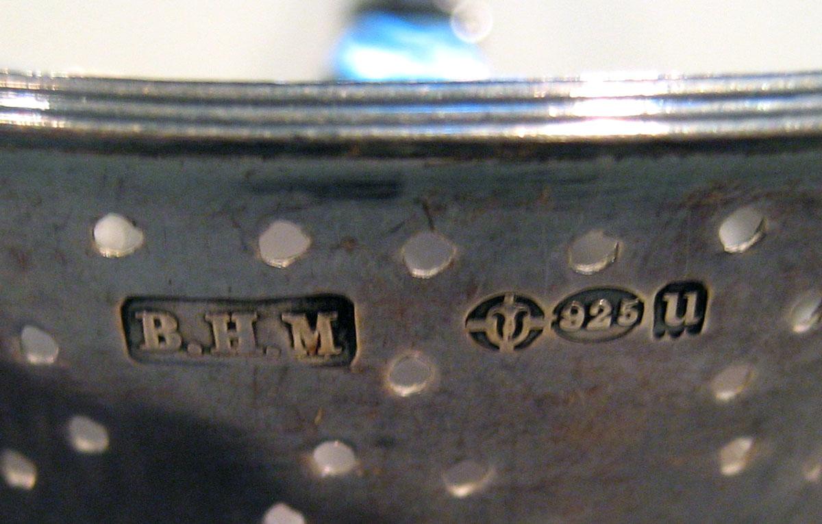 1998.0004.577 Silver Strainer marks on bowl
