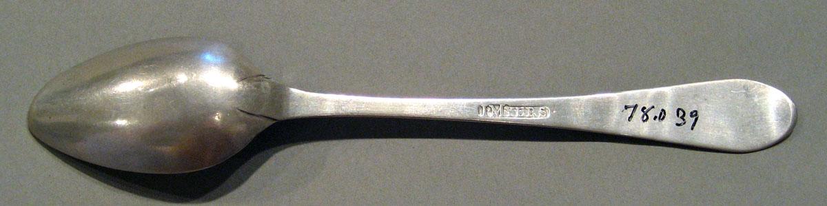 1998.0004.581 Silver Spoon underside