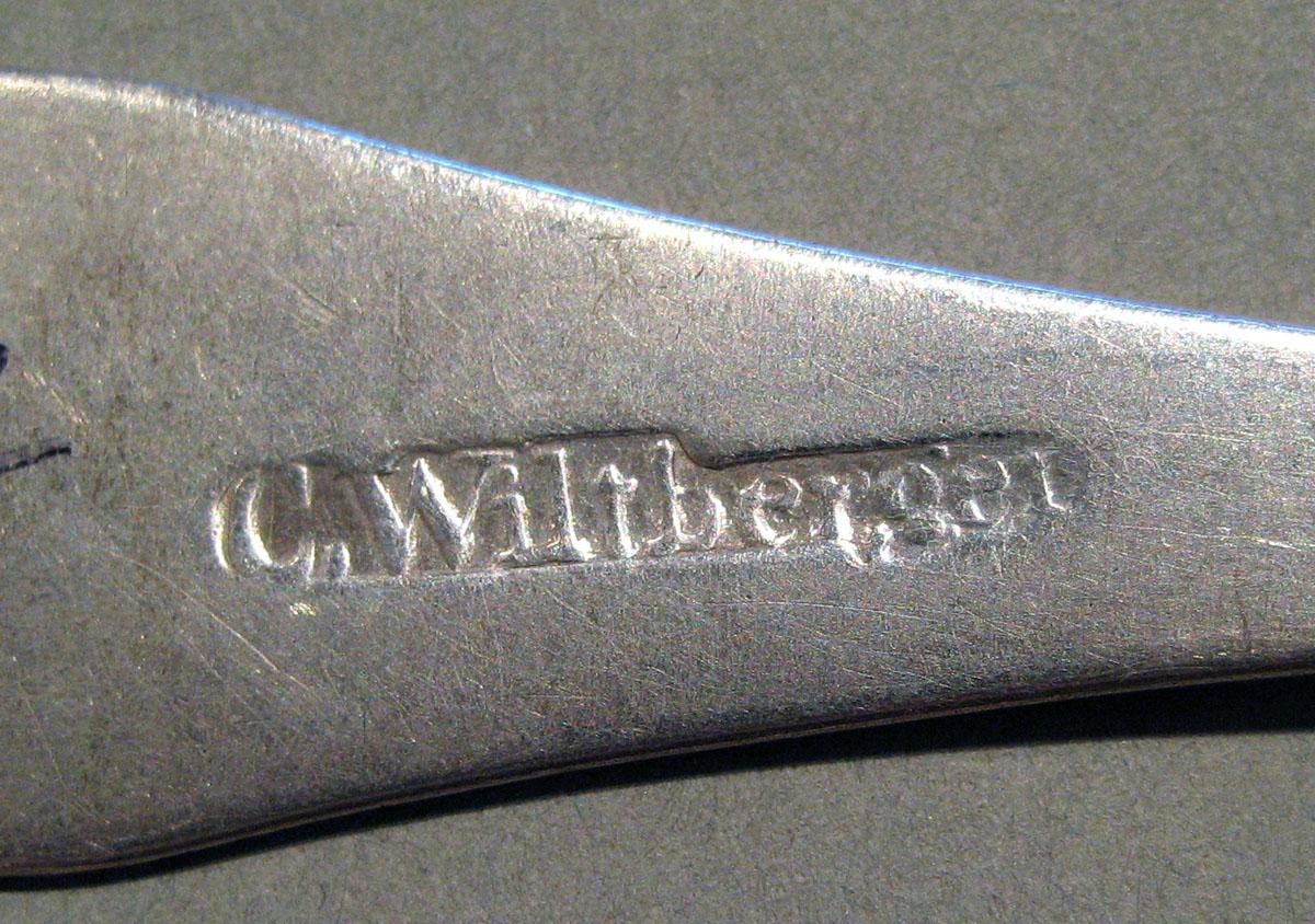 1998.0004.587 Silver Spoon mark