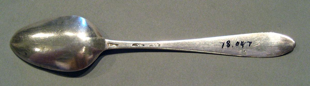 1998.0004.589 Silver Spoon underside