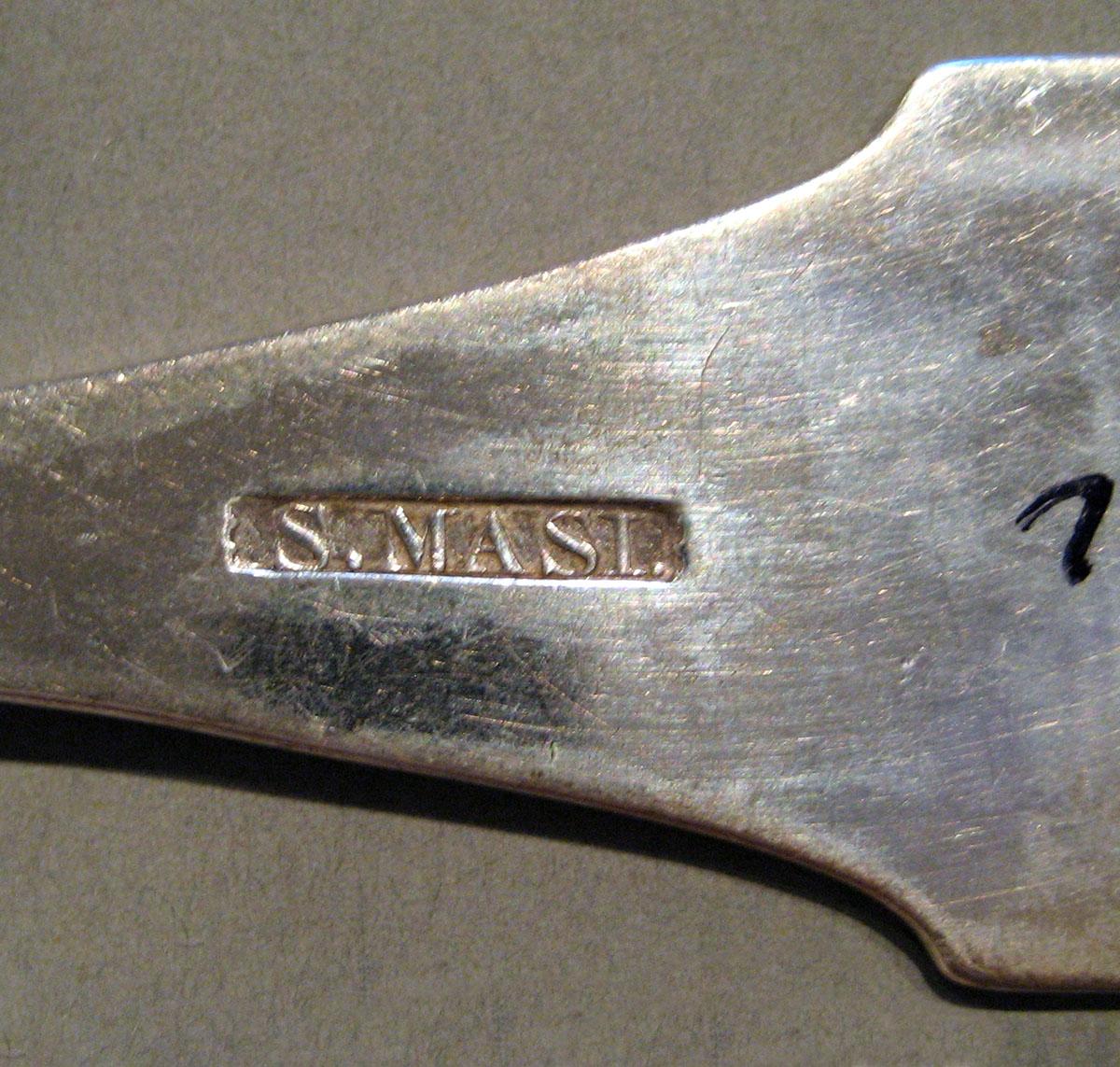 1998.0004.591 Silver Spoon mark
