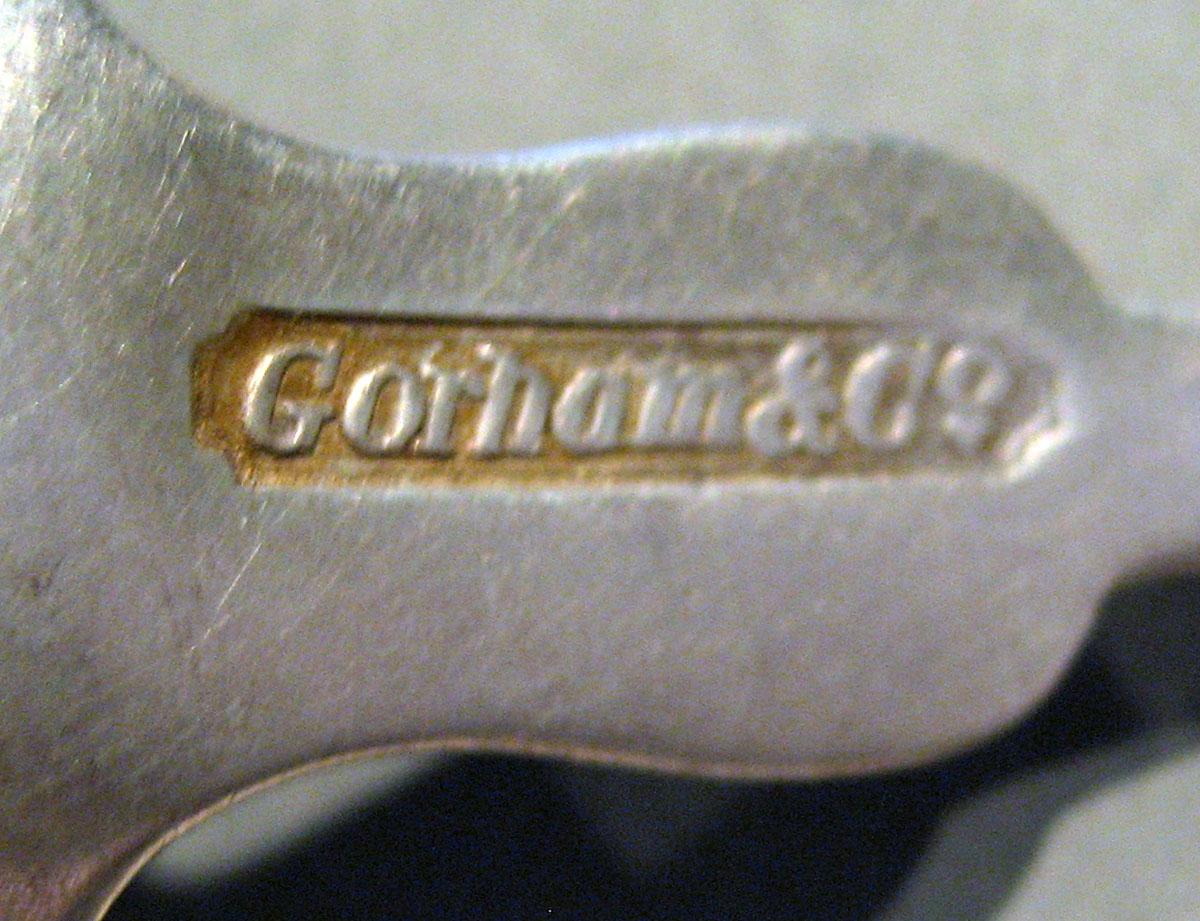 1998.0004.592 Silver Spoon mark