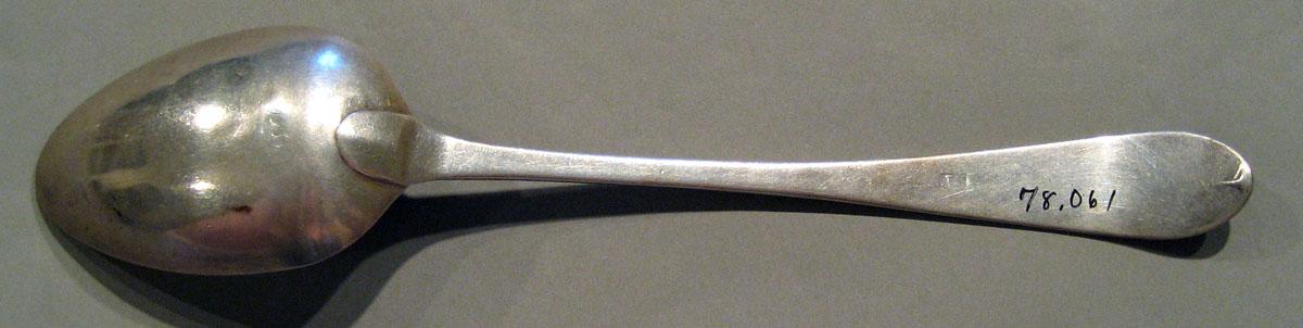 1998.0004.602 Silver Spoon underside