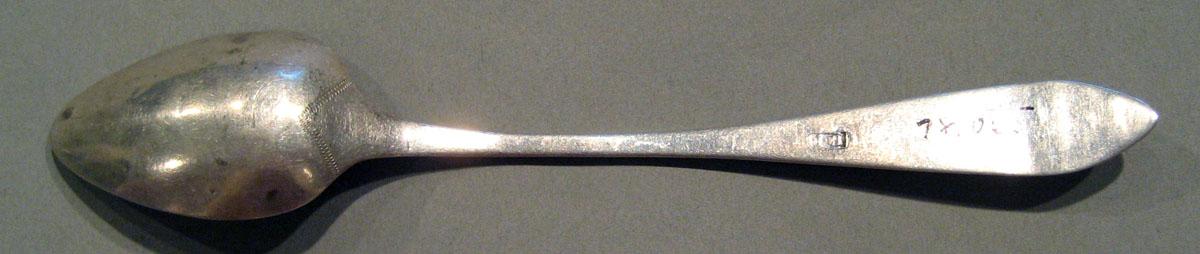 1998.0004.606 Silver Spoon underside