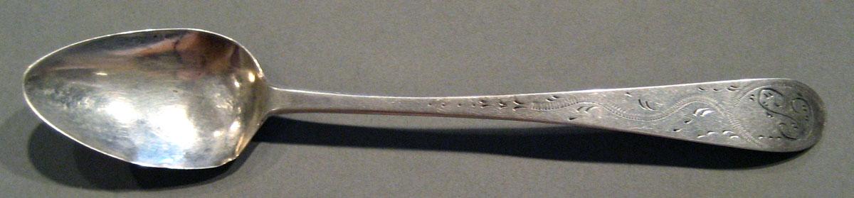1998.0004.607 Silver Spoon upper surface