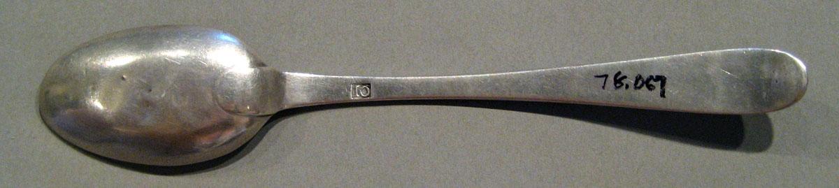1998.0004.608 Silver Spoon underside