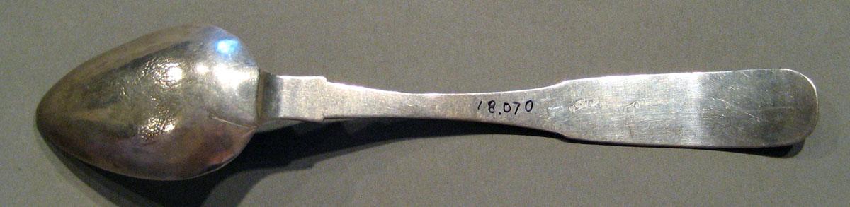 1998.0004.611 Silver Spoon underside