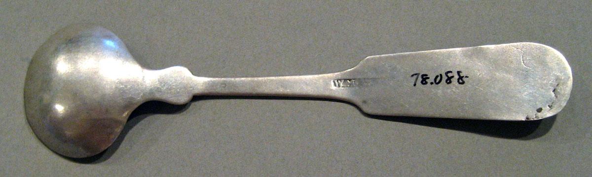 1998.0004.626.001 Silver Spoon underside
