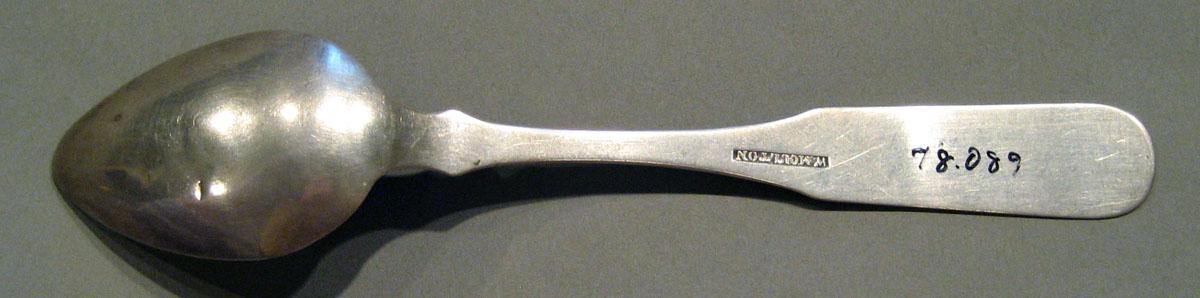 1998.0004.627.002 Silver Spoon underside