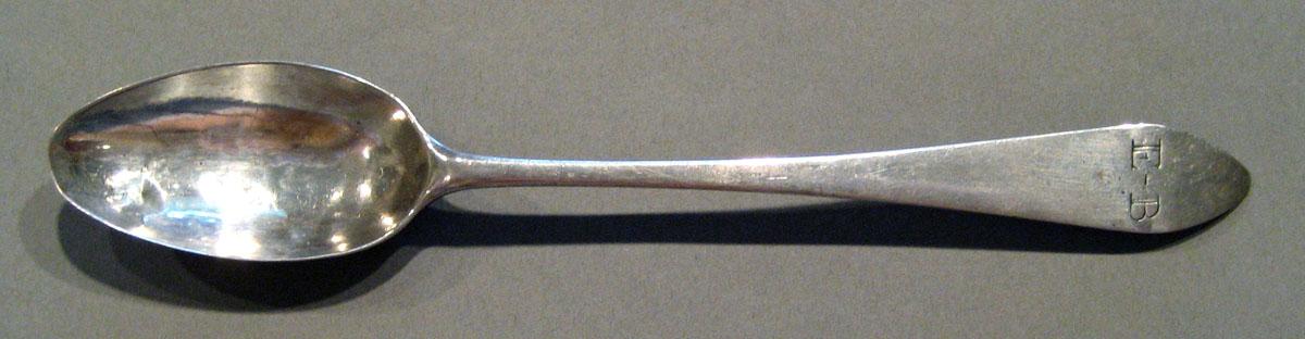 1998.0004.628.001 Silver Spoon upper surface