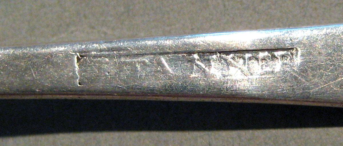 1998.0004.628.002 Silver Spoon mark