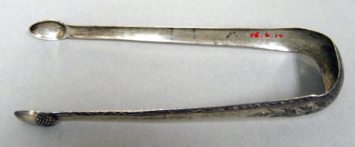 2006.0006.014 Silver Tongs view 1