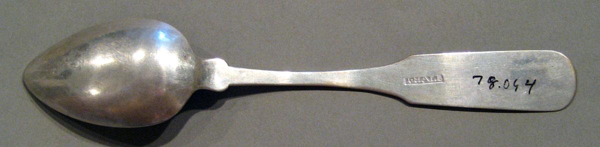 1998.0004.632 Silver Spoon underside