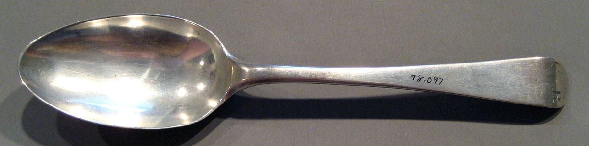 1998.0004.634 Silver Spoon upper surface