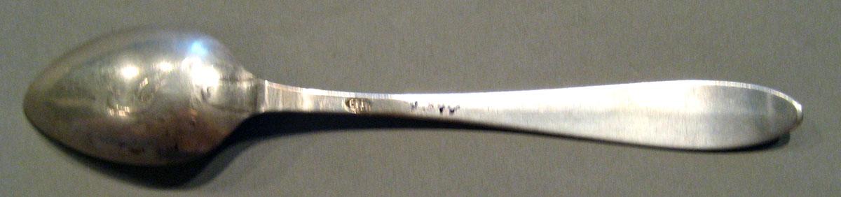 1998.0004.635.002 Silver Spoon underside