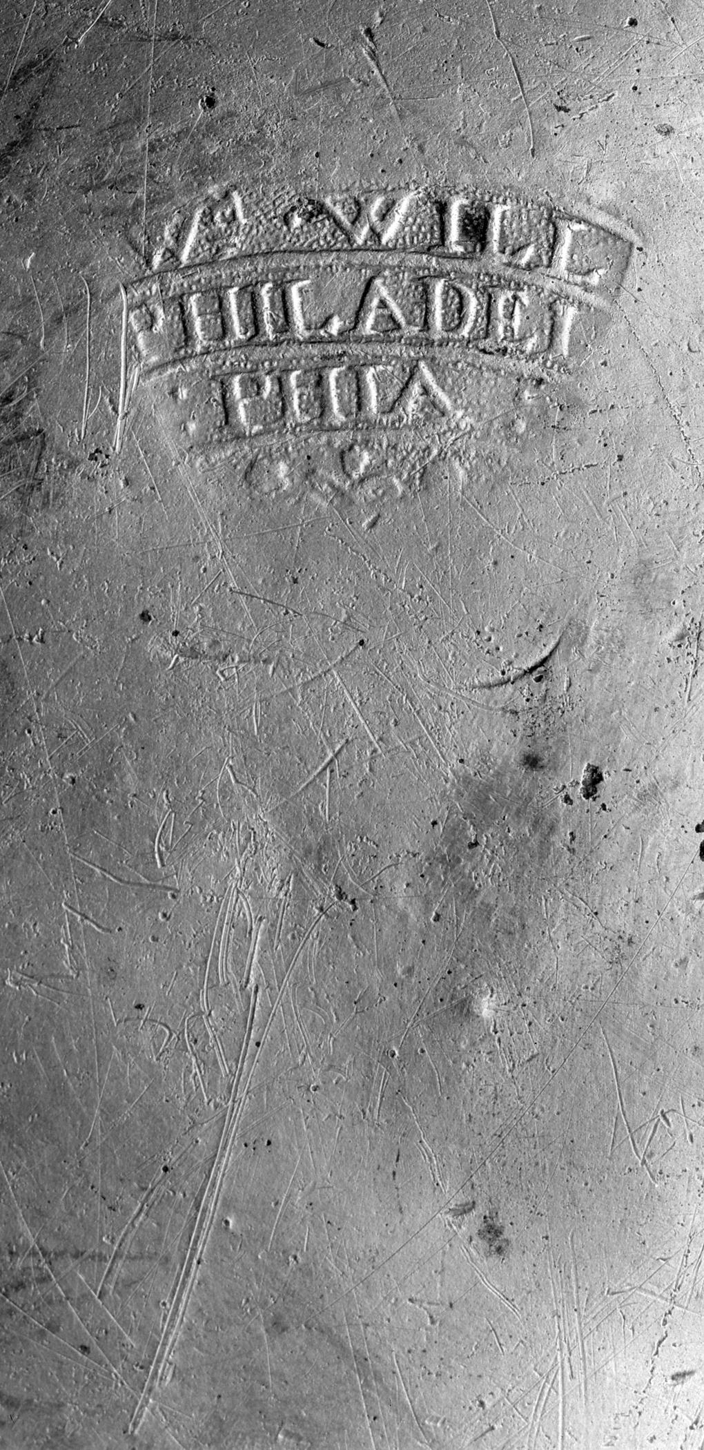1958.0659 Pewter plate (mark 3)