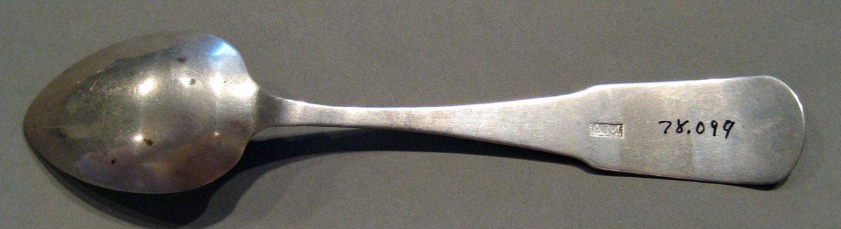 1998.0004.636 Silver Spoon underside