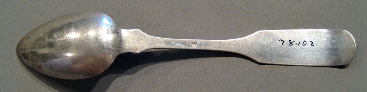1998.0004.639.003 Silver Spoon underside