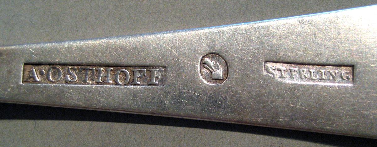 1998.0004.640.001 Silver Spoon mark