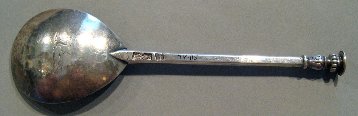 1998.0004.652 Silver Spoon underside
